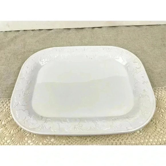 Corning Vineyard Trellis H15 Rectangle Serving Platter 15" x 11.5" White - Picture 1 of 10